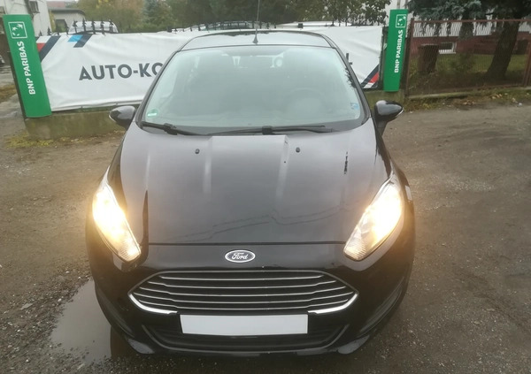 Ford Fiesta cena 24900 przebieg: 158700, rok produkcji 2014 z Bydgoszcz małe 154